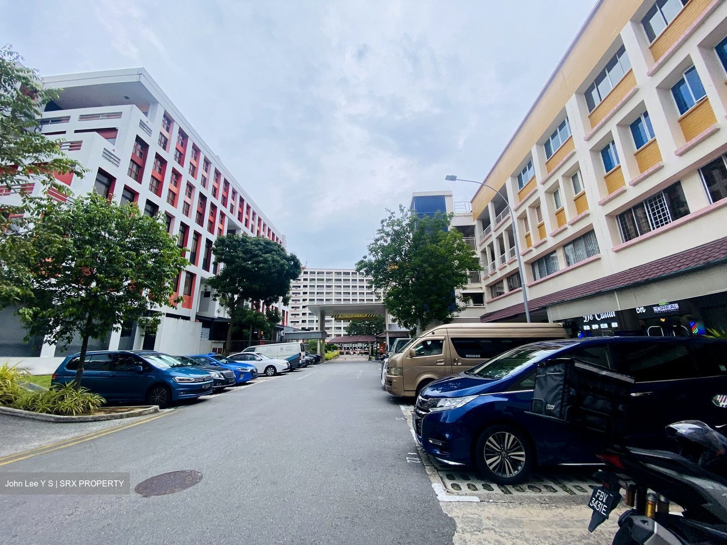Tampines Street 23 (D18), Shop House #443876041